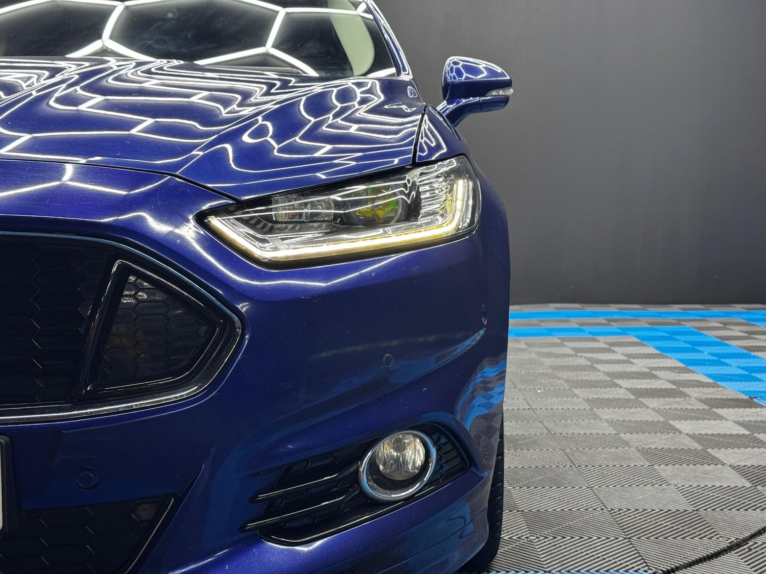 Used Ford Mondeo 2015 for sale - 76408930: Photo 44