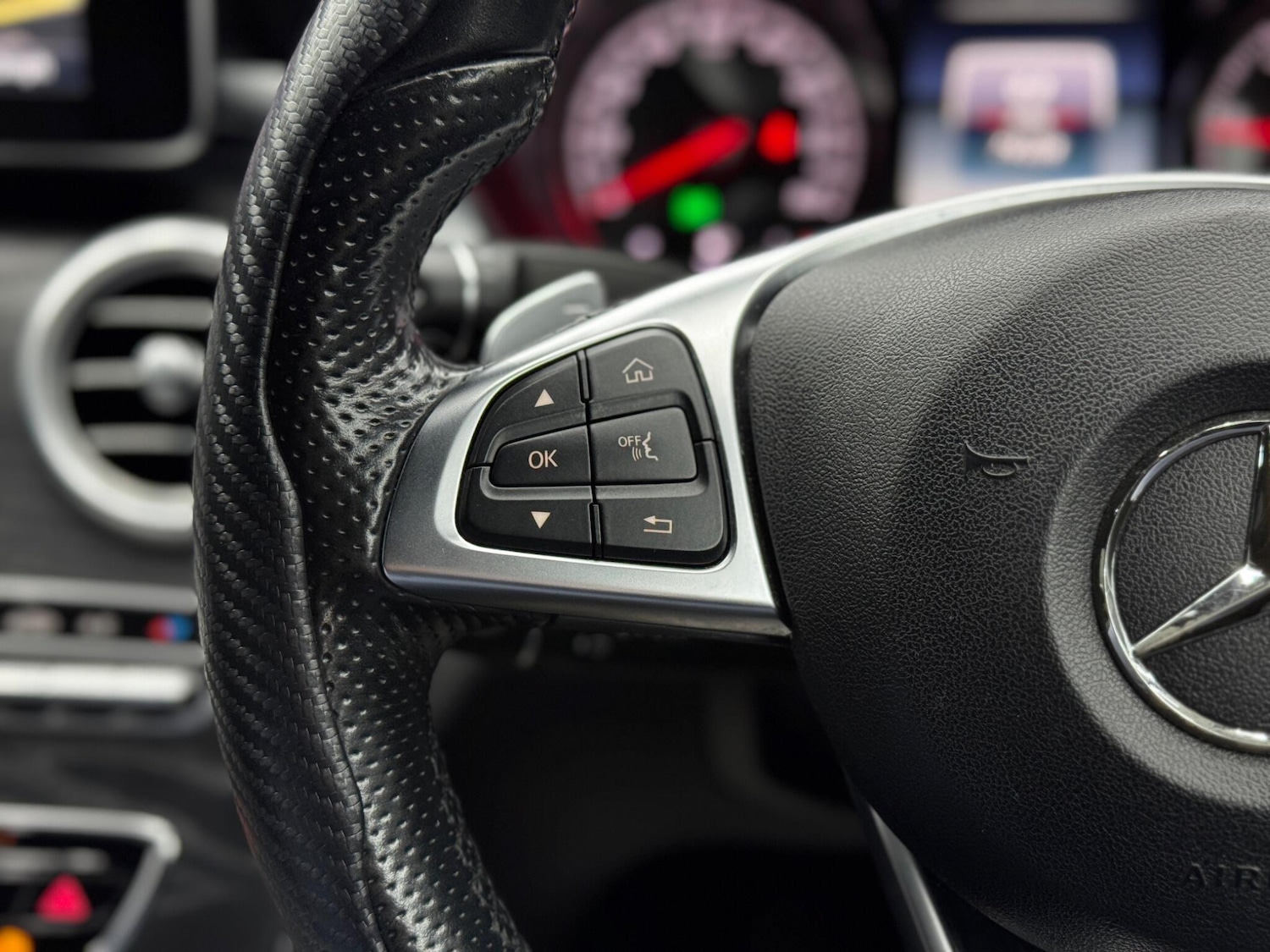 Used Mercedes-Benz C Class 2019 for sale - 77695549: Photo 20