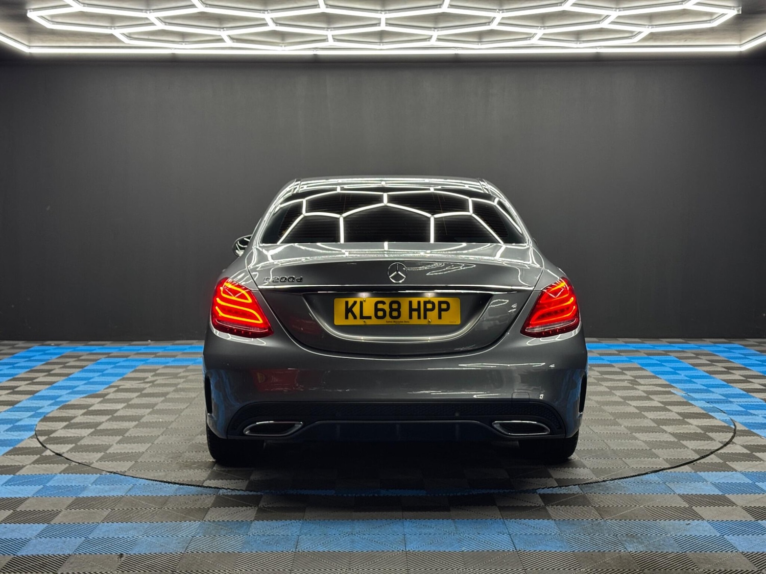 Used Mercedes-Benz C Class 2019 for sale - 77695549: Photo 6