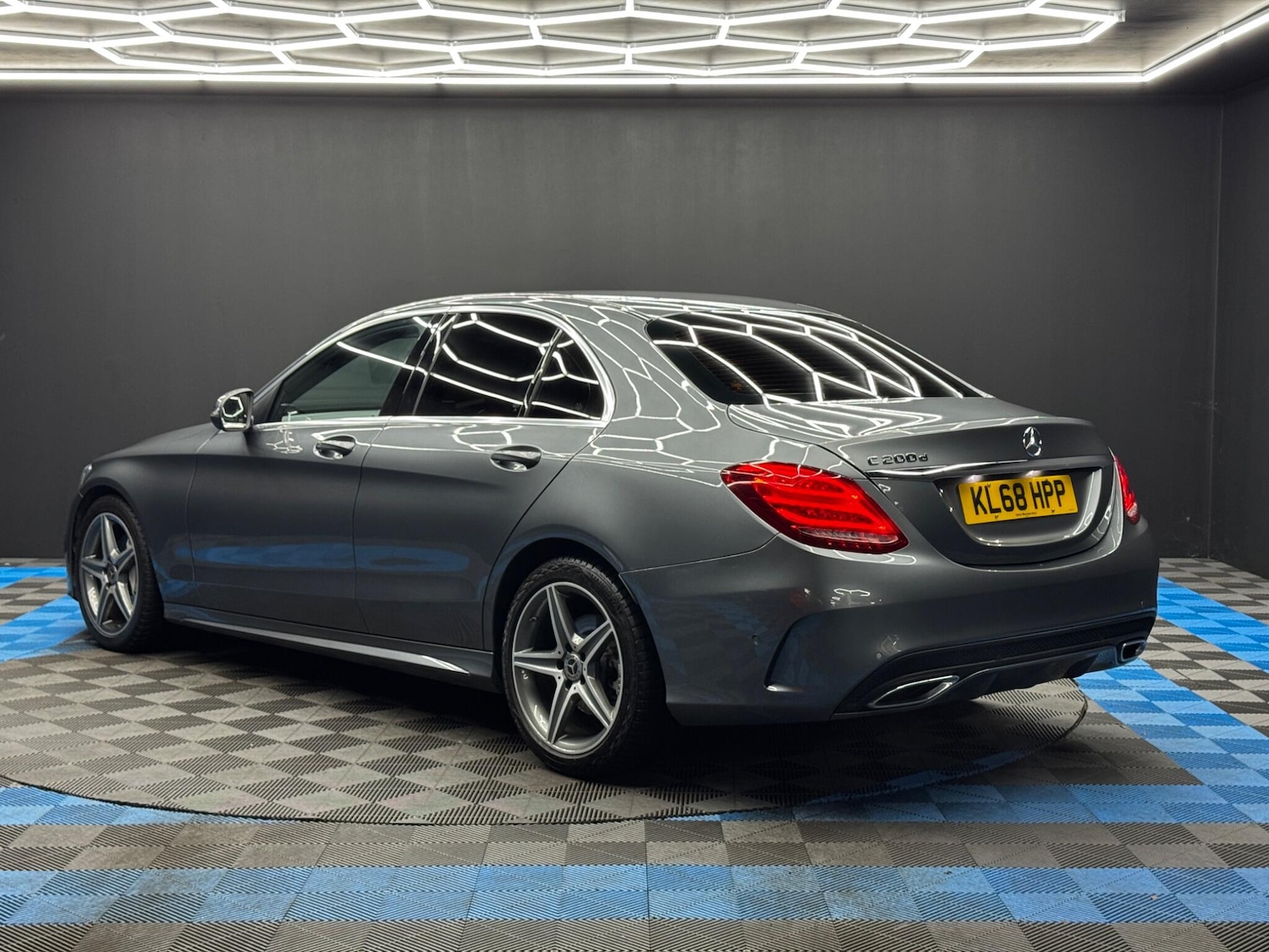 Used Mercedes-Benz C Class 2019 for sale - 77695549: Photo 7