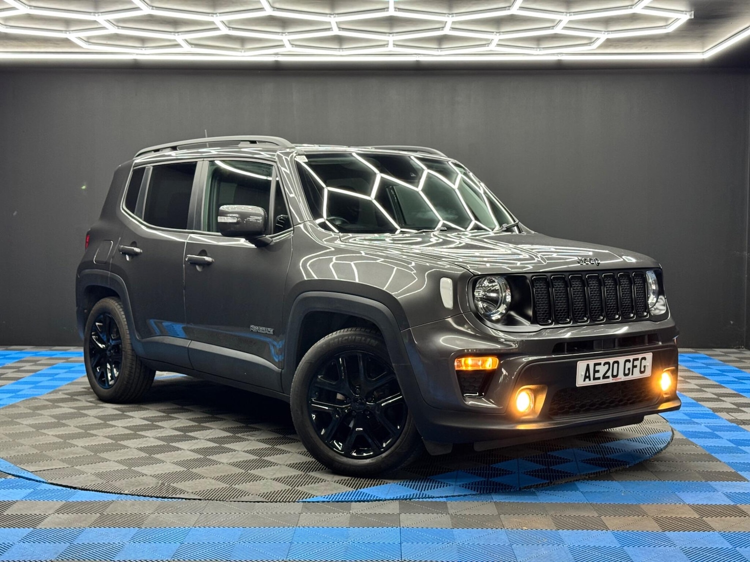 Used Jeep Renegade 2020 for sale - 76987921: Photo 1