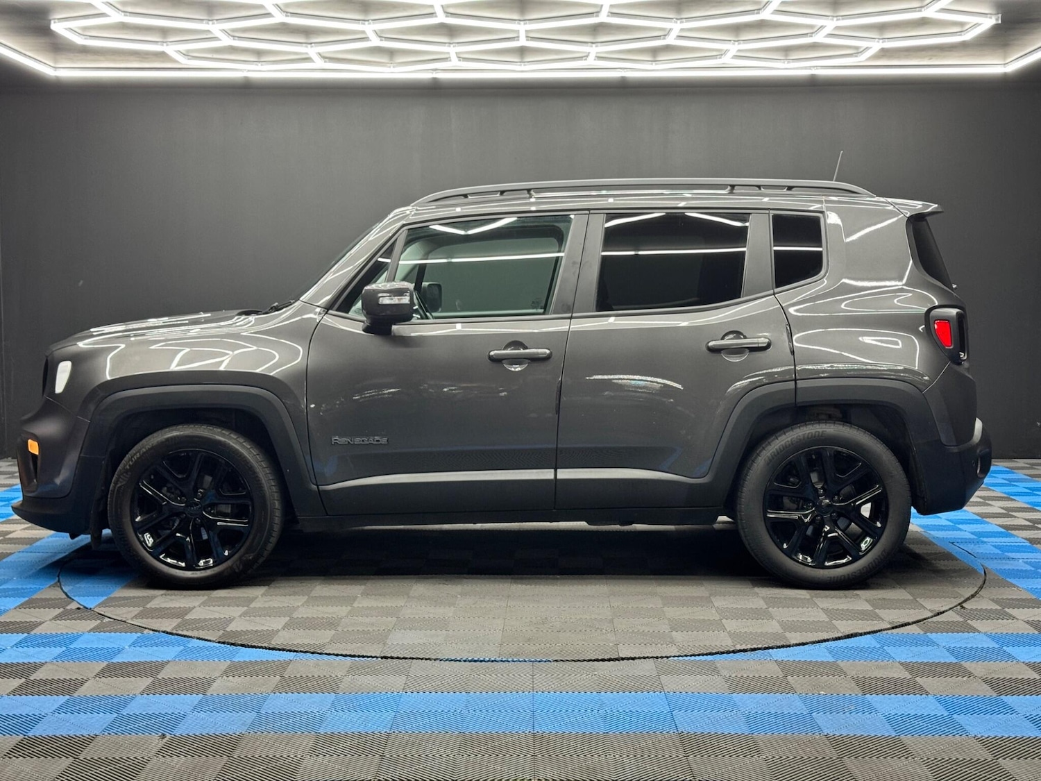 Used Jeep Renegade 2020 for sale - 76987921: Photo 13