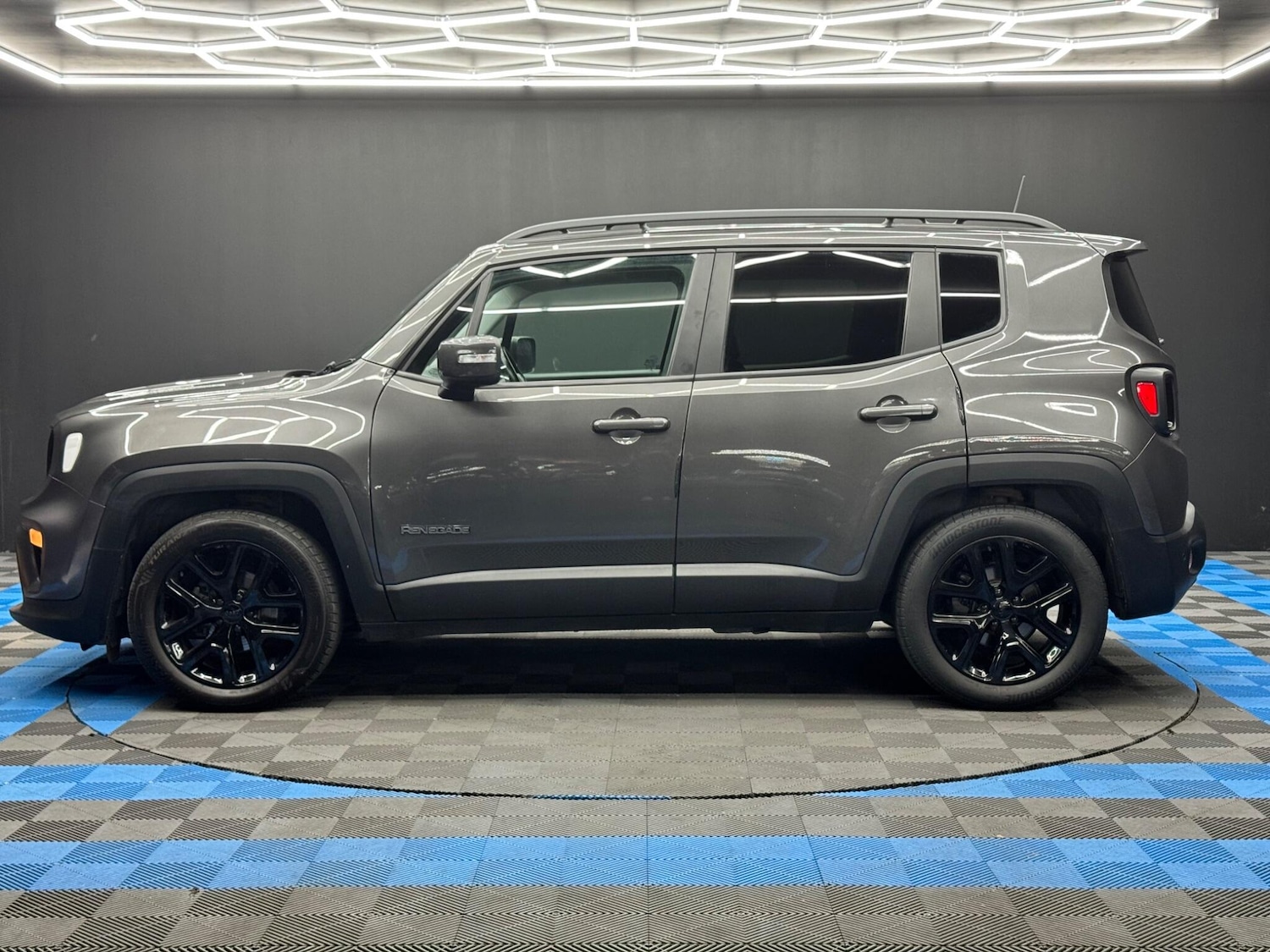 Used Jeep Renegade 2020 for sale - 76987921: Photo 14