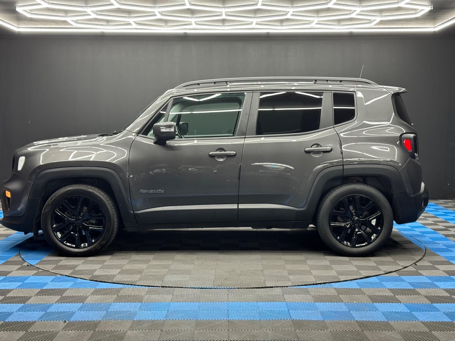 Used Jeep Renegade 2020 for sale - 76987921: Photo 15