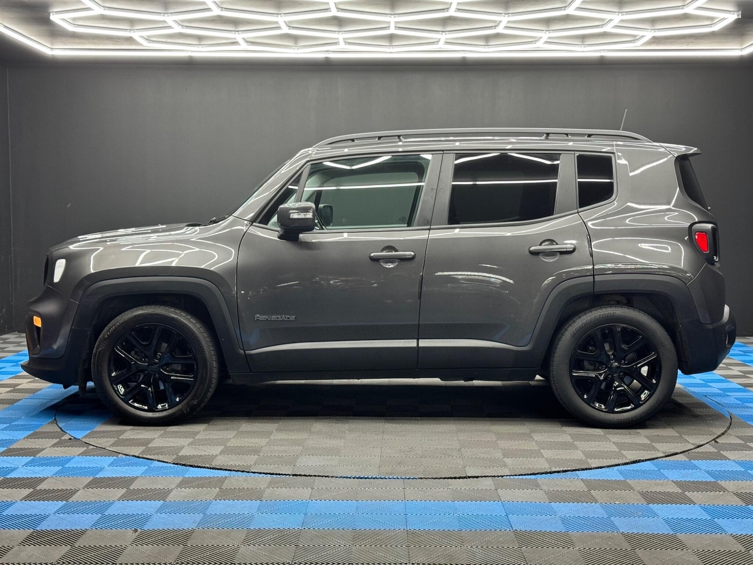 Used Jeep Renegade 2020 for sale - 76987921: Photo 16