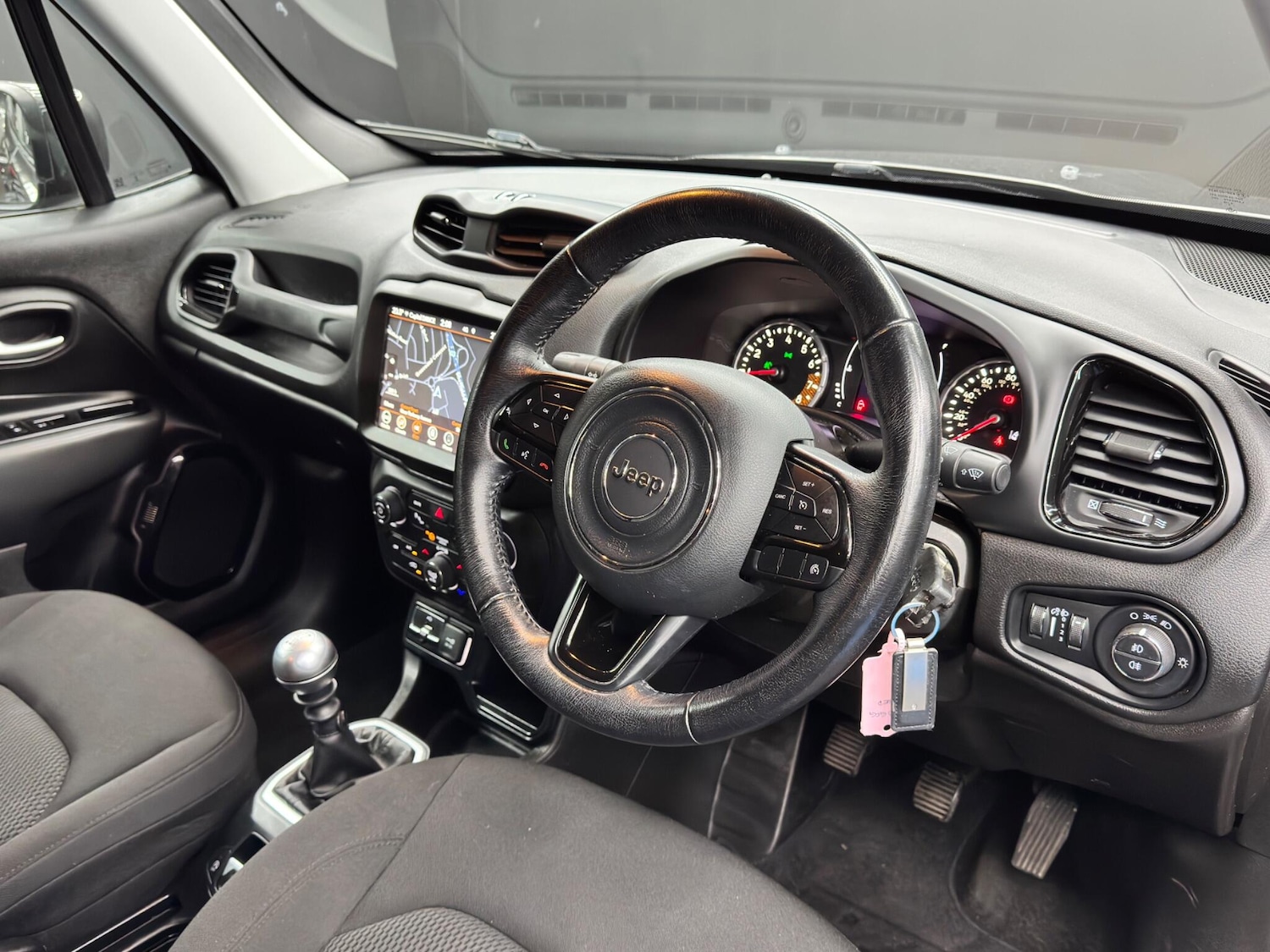 Used Jeep Renegade 2020 for sale - 76987921: Photo 18