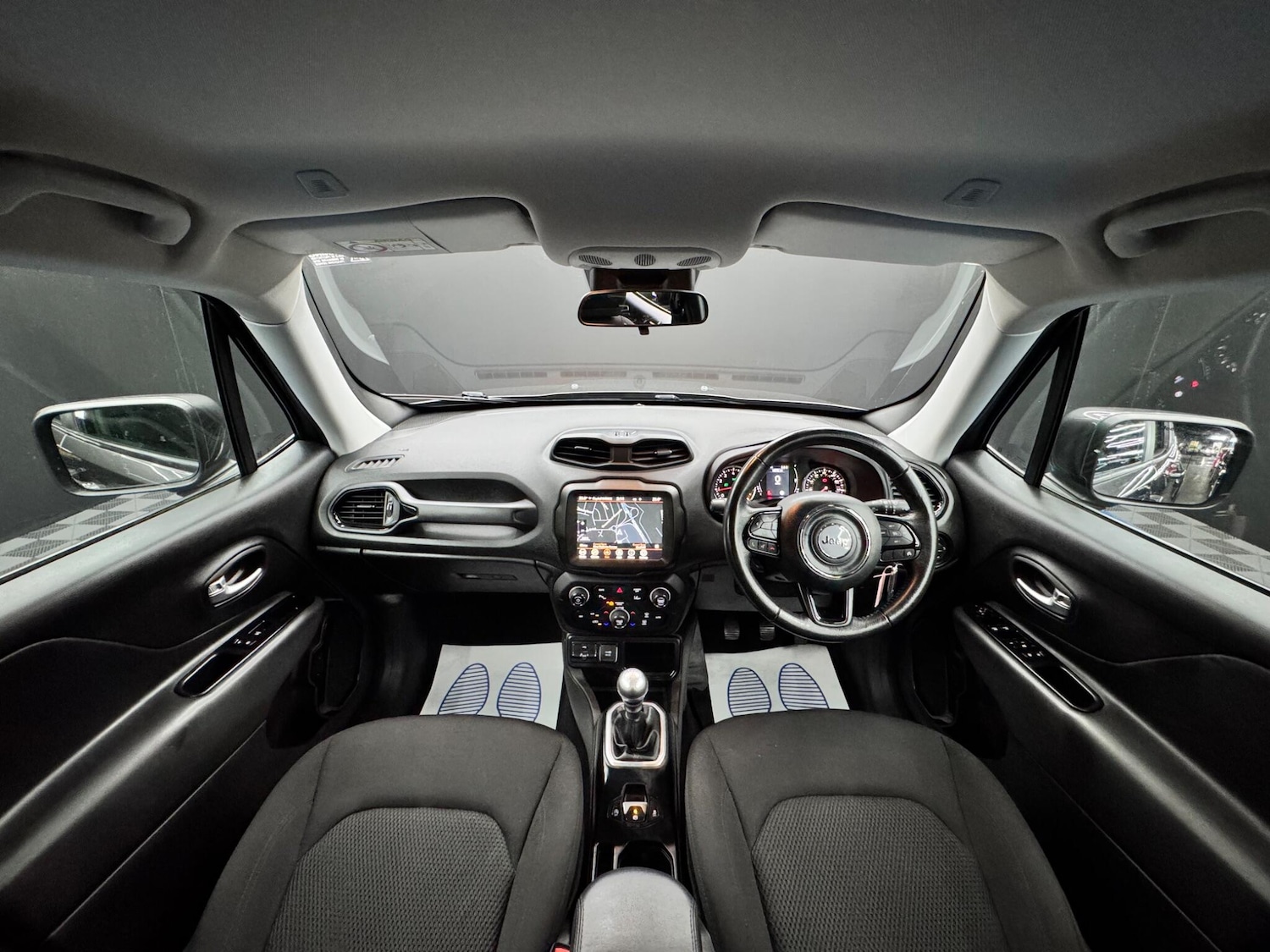 Used Jeep Renegade 2020 for sale - 76987921: Photo 26