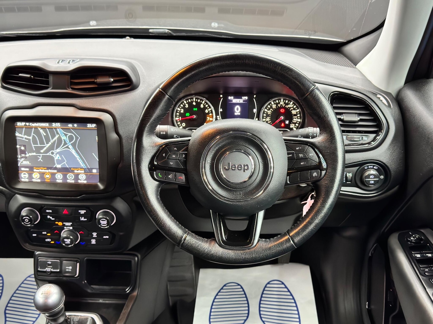 Used Jeep Renegade 2020 for sale - 76987921: Photo 28