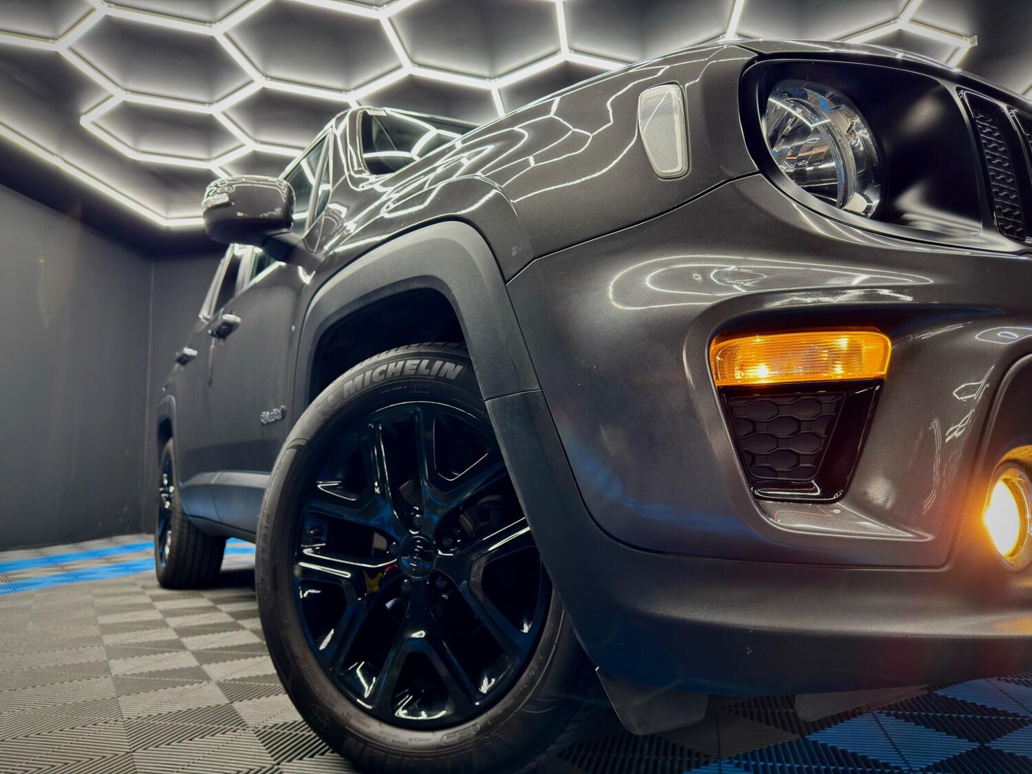 Used Jeep Renegade 2020 for sale - 76987921: Photo 58