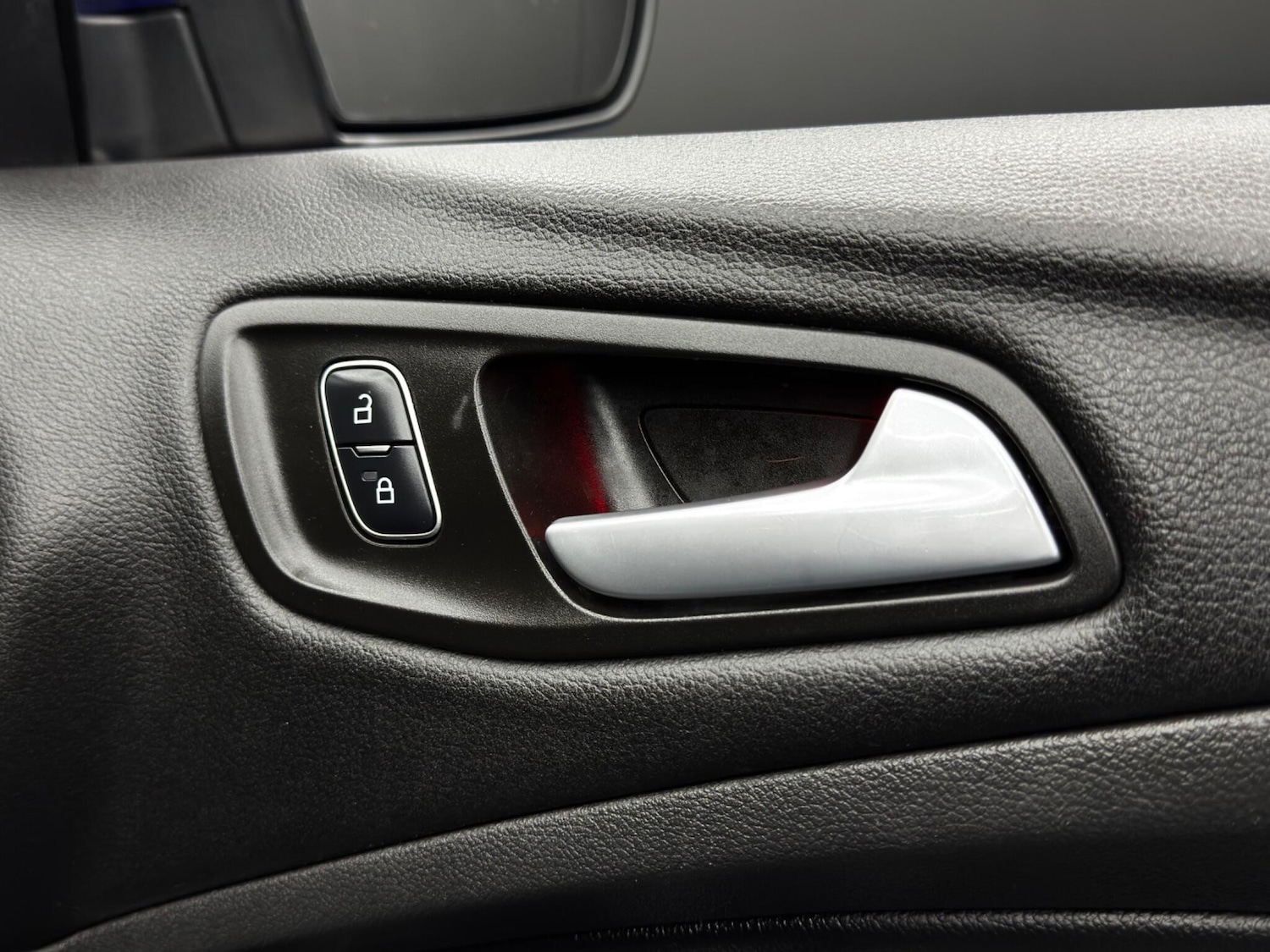 Used Ford Kuga 2018 for sale - 76993391: Photo 37