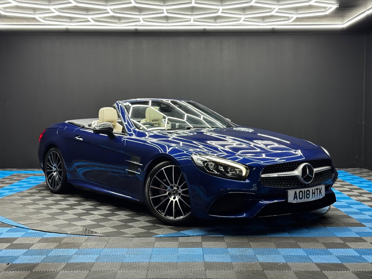 Used Mercedes-Benz SL 2018 for sale - 76701572: Photo 1