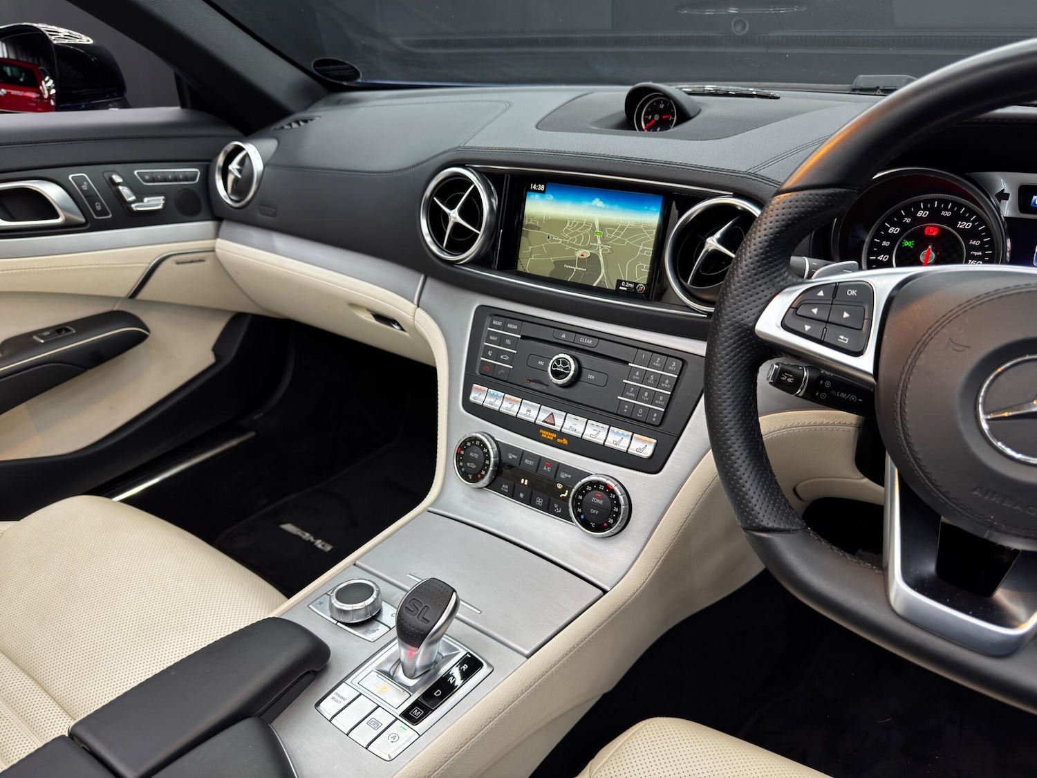 Used Mercedes-Benz SL 2018 for sale - 76701572: Photo 22