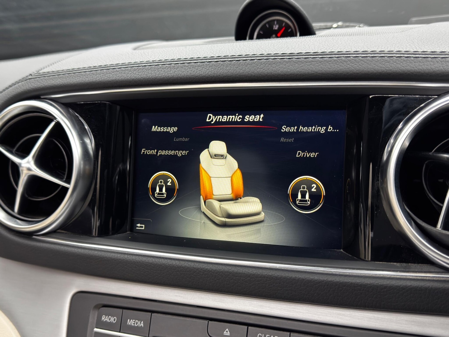 Used Mercedes-Benz SL 2018 for sale - 76701572: Photo 32