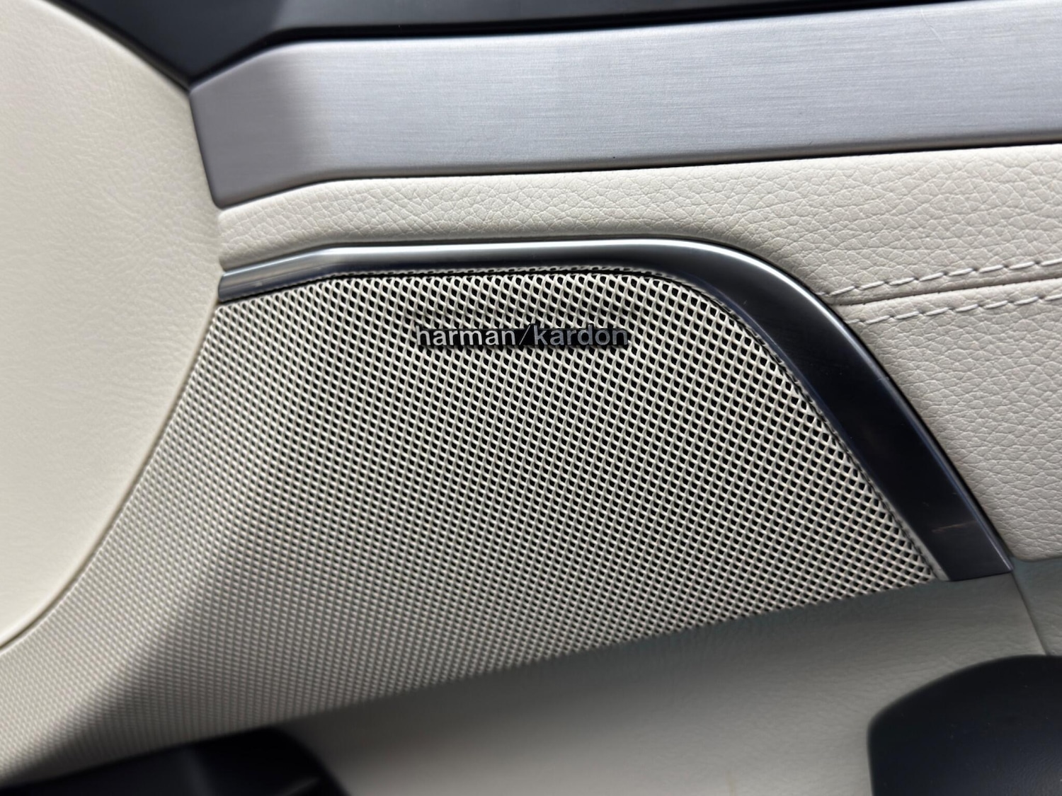 Used Mercedes-Benz SL 2018 for sale - 76701572: Photo 42