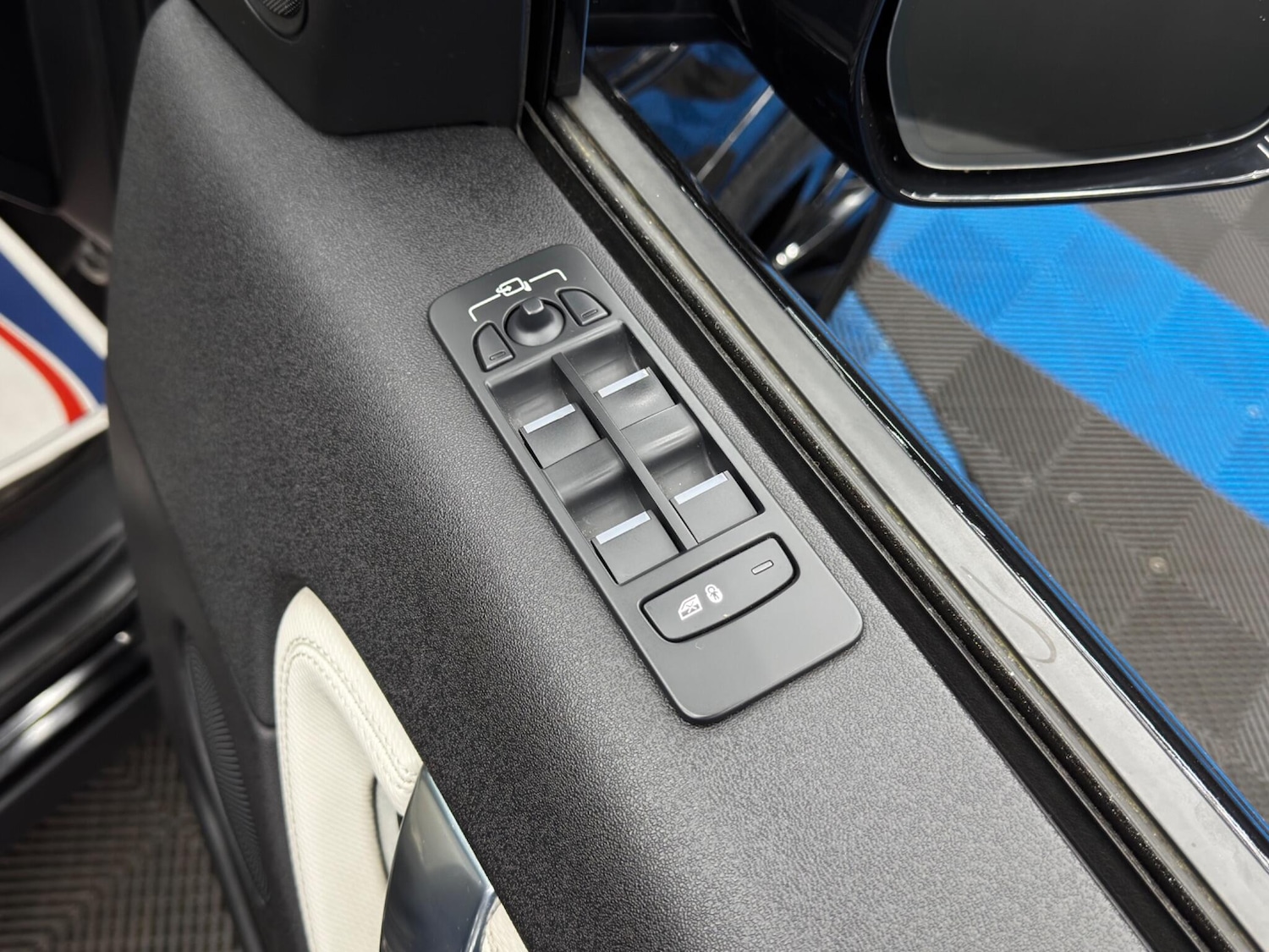 Used Land Rover Discovery Sport 2021 for sale - 78006642: Photo 42