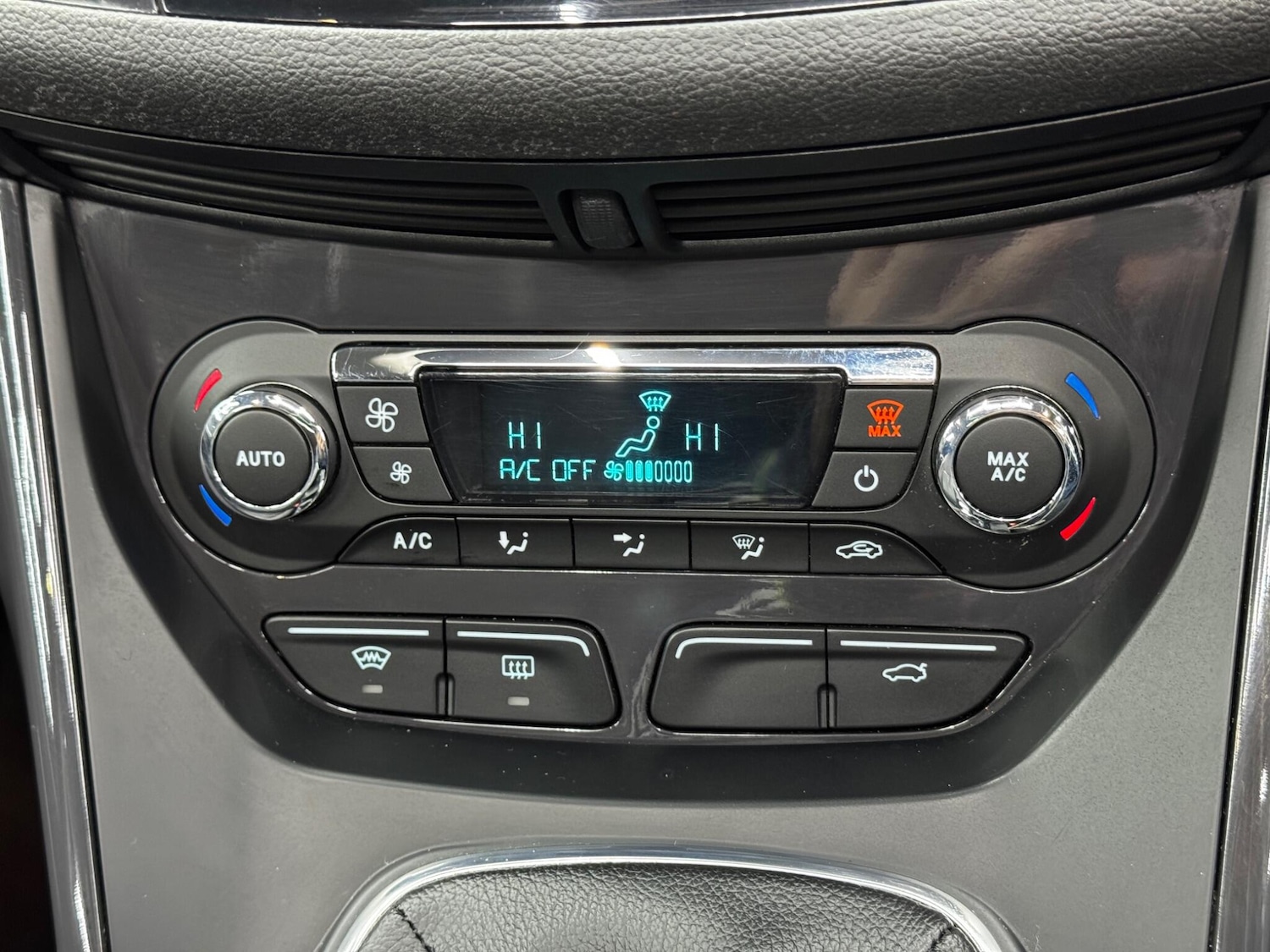 Used Ford Kuga 2013 for sale - 76913215: Photo 27