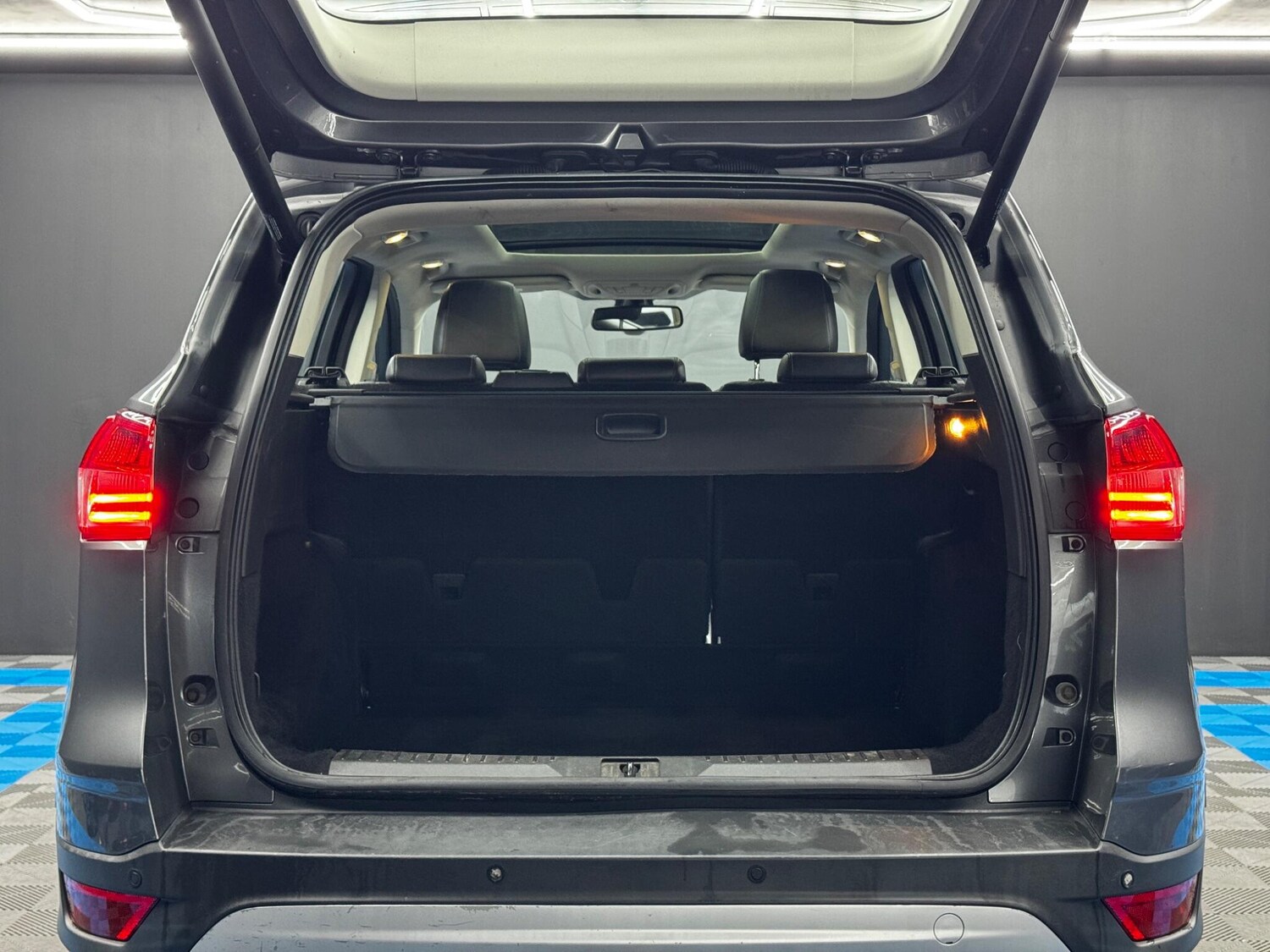 Used Ford Kuga 2013 for sale - 76913215: Photo 35