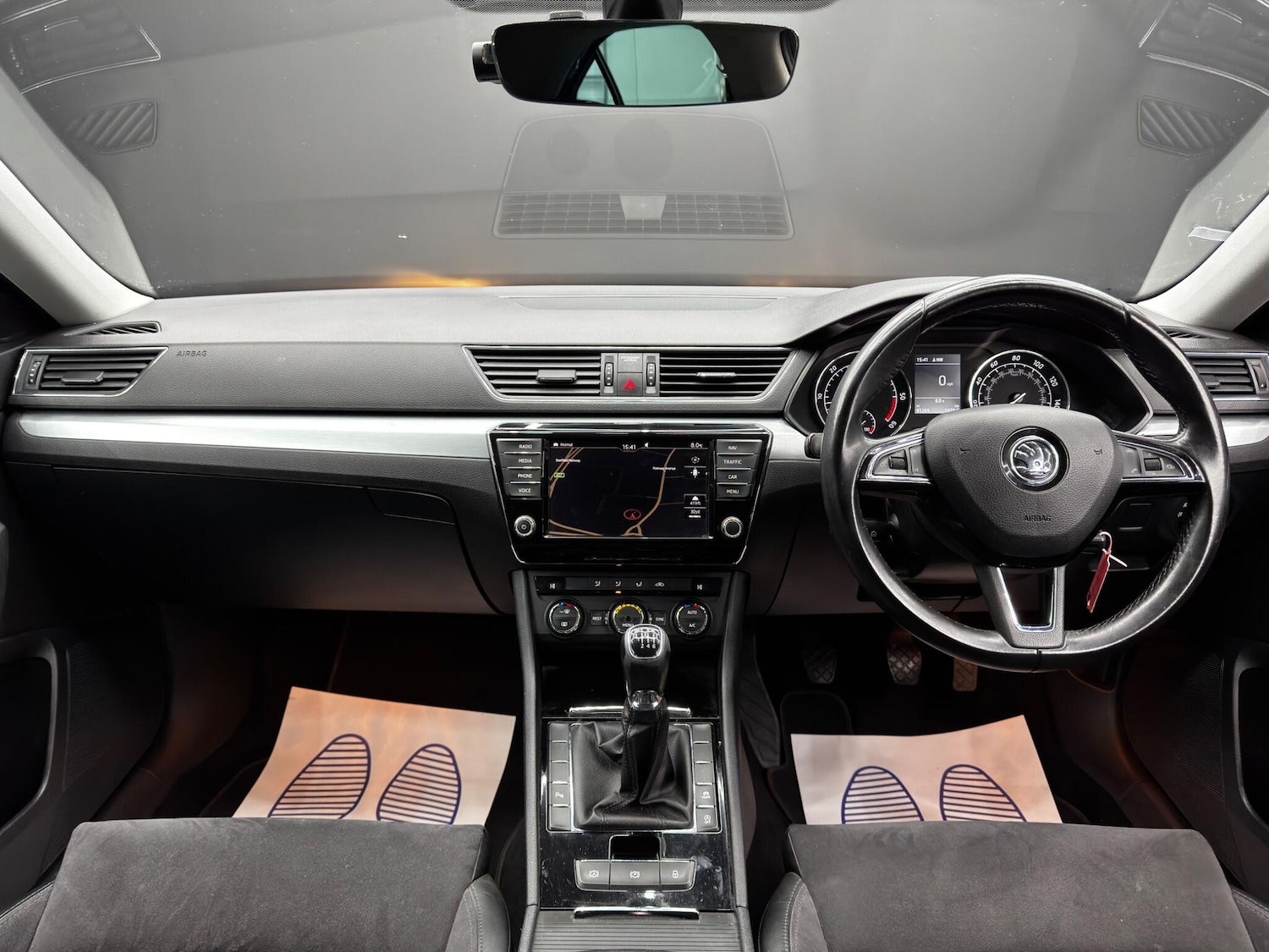 Used Skoda Superb 2017 for sale - 76839743: Photo 10