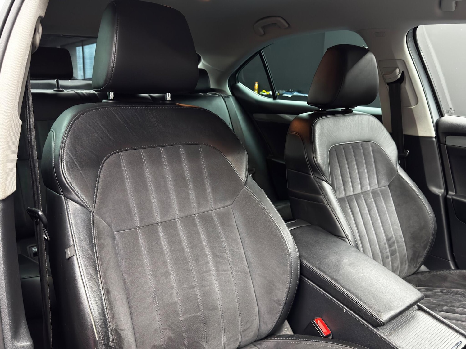 Used Skoda Superb 2017 for sale - 76839743: Photo 12