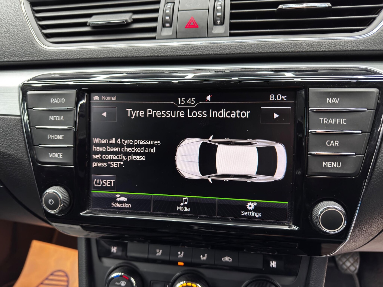 Used Skoda Superb 2017 for sale - 76839743: Photo 32