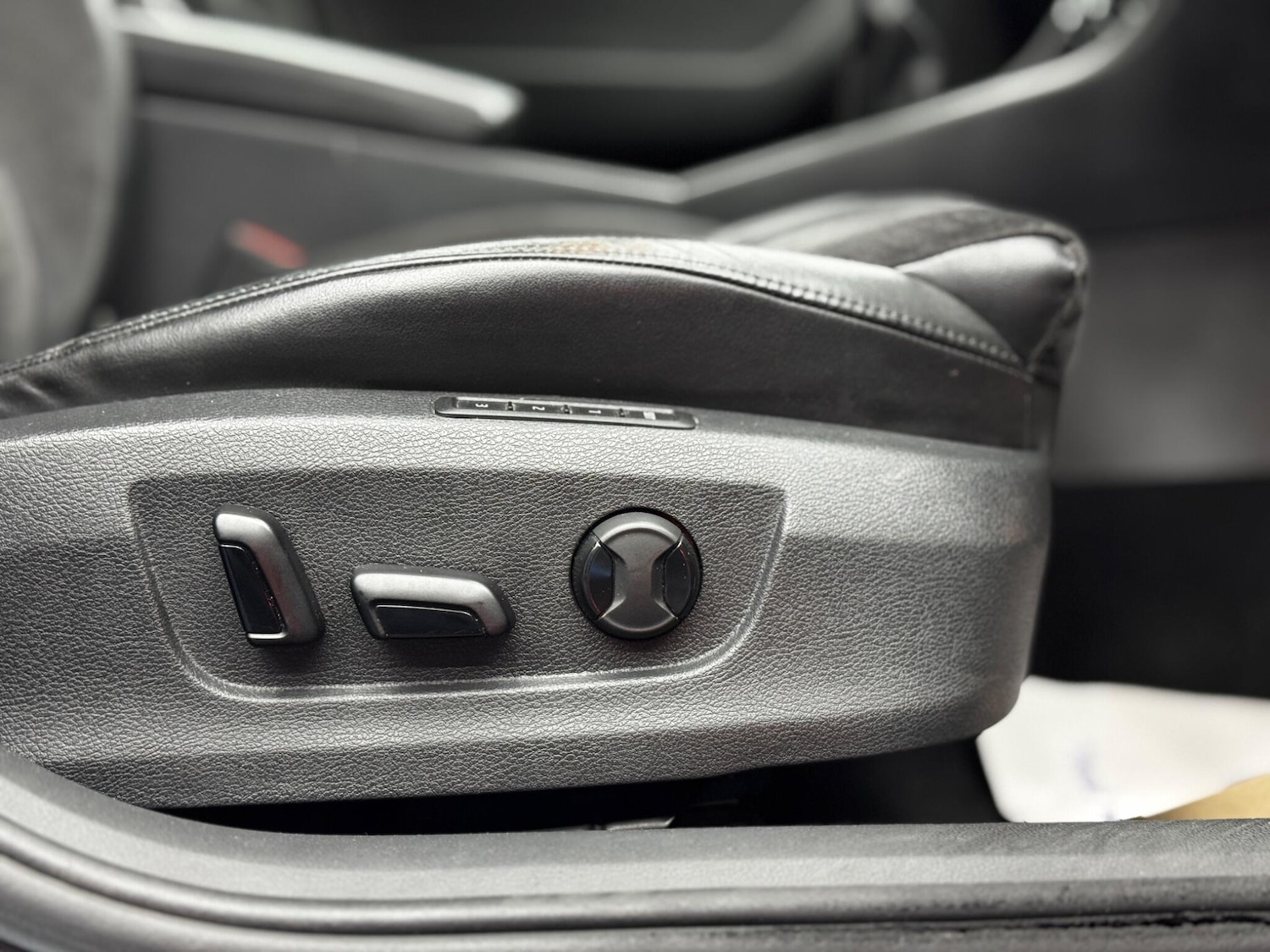 Used Skoda Superb 2017 for sale - 76839743: Photo 37