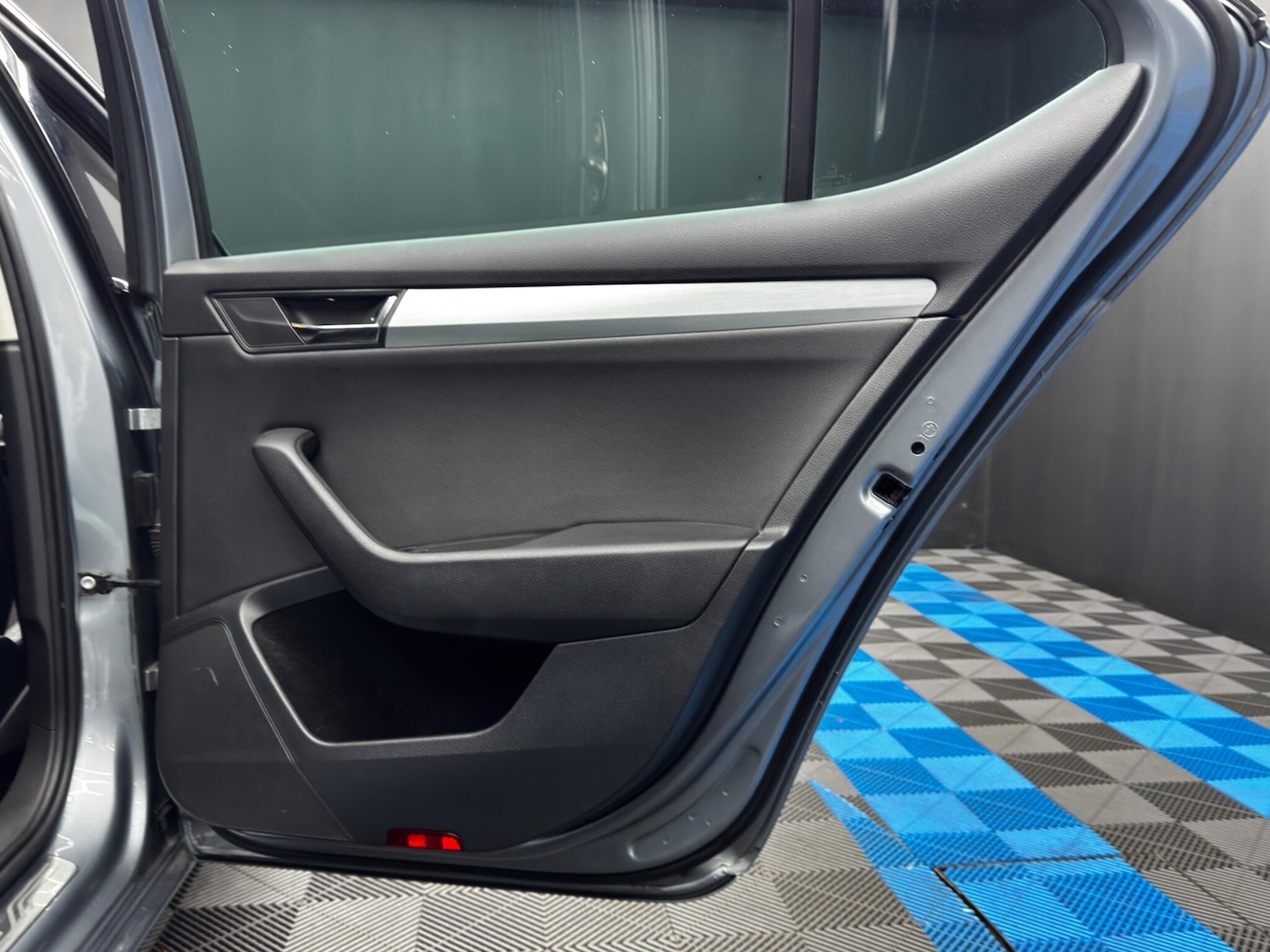 Used Skoda Superb 2017 for sale - 76839743: Photo 39