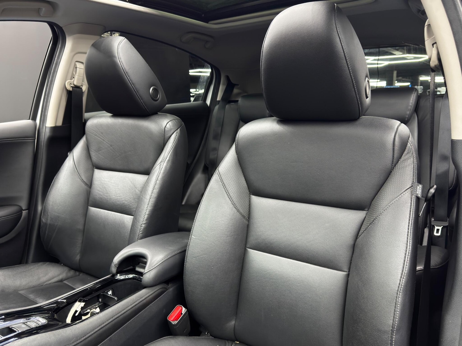 Used Honda HR-V 2016 for sale - 77696090: Photo 14