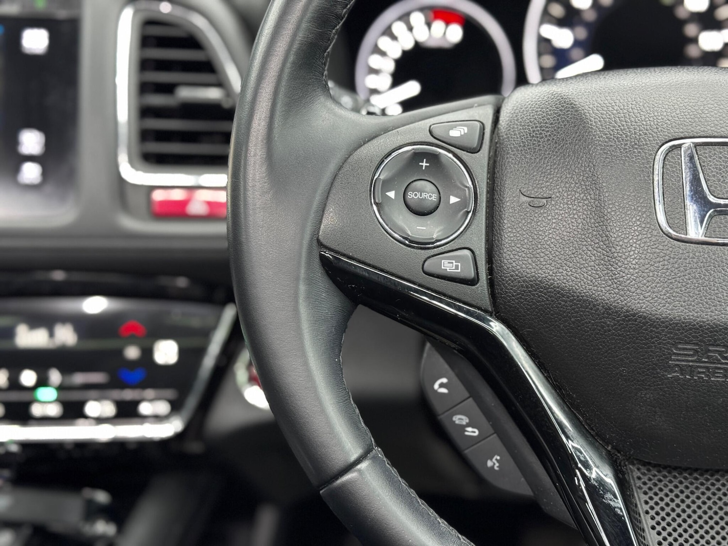 Used Honda HR-V 2016 for sale - 77696090: Photo 20