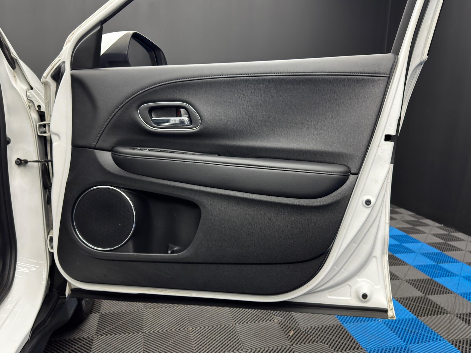 Used Honda HR-V 2016 for sale - 77696090: Photo 37