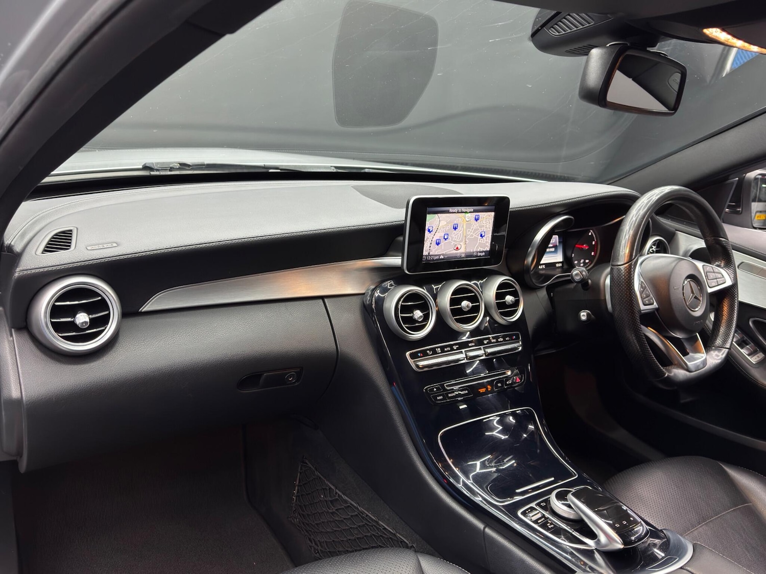 Used Mercedes-Benz C Class 2014 for sale - 77143388: Photo 11