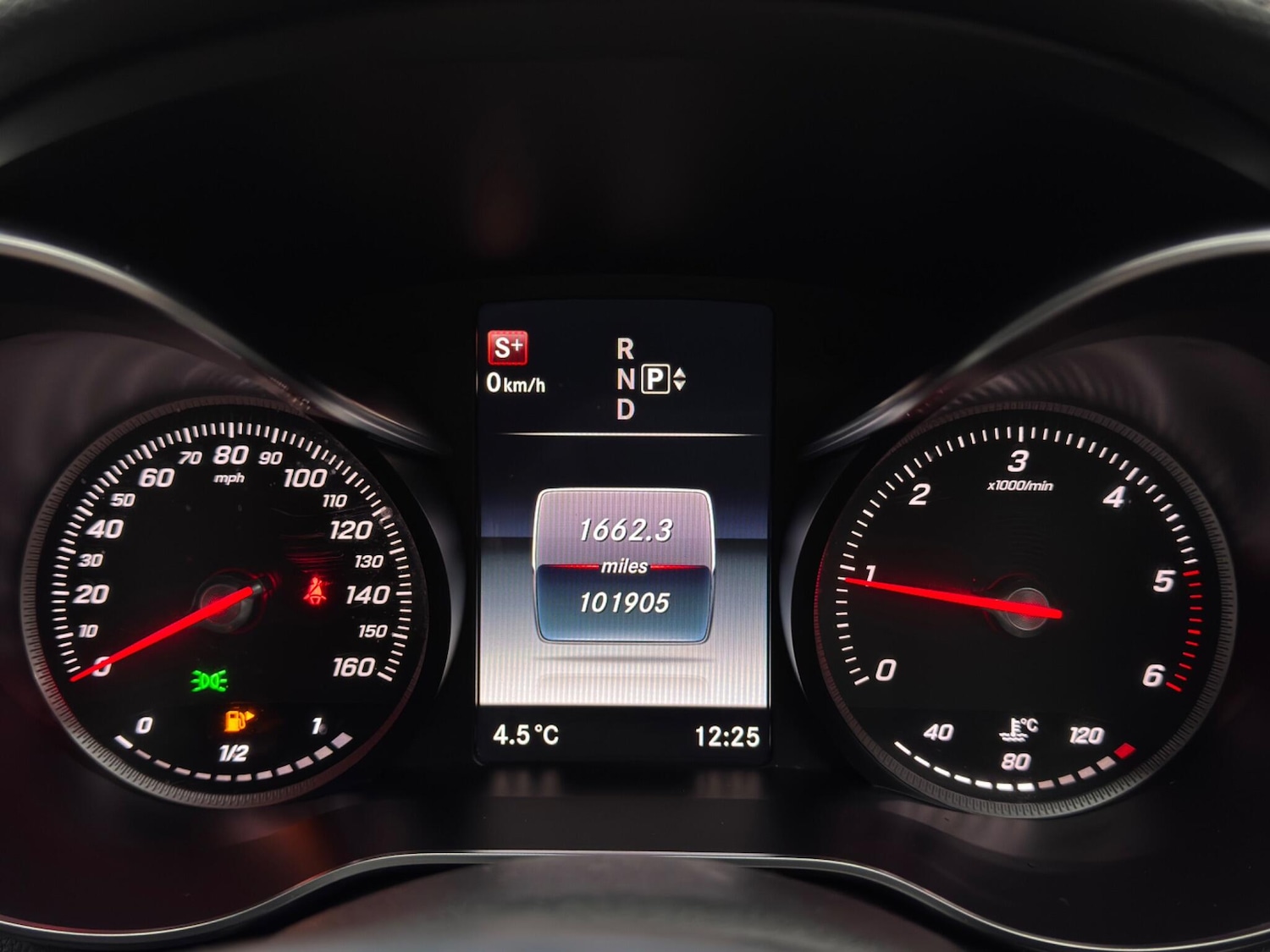 Used Mercedes-Benz C Class 2014 for sale - 77143388: Photo 21