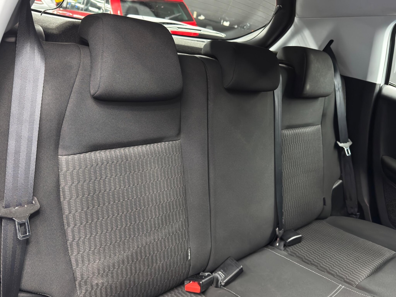 Used Peugeot 208 2017 for sale - 77387395: Photo 14