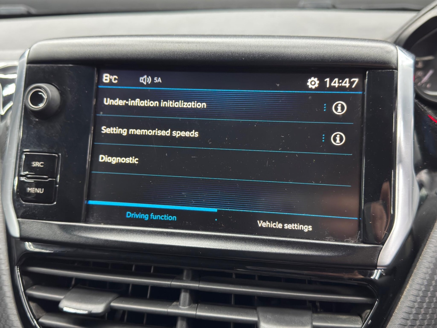 Used Peugeot 208 2017 for sale - 77387395: Photo 29