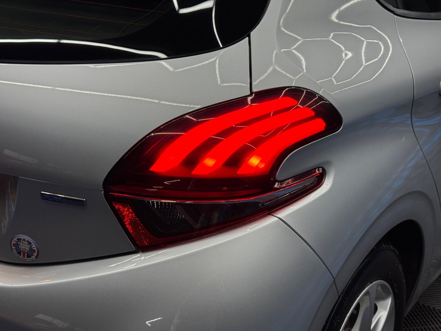 Used Peugeot 208 2017 for sale - 77387395: Photo 38