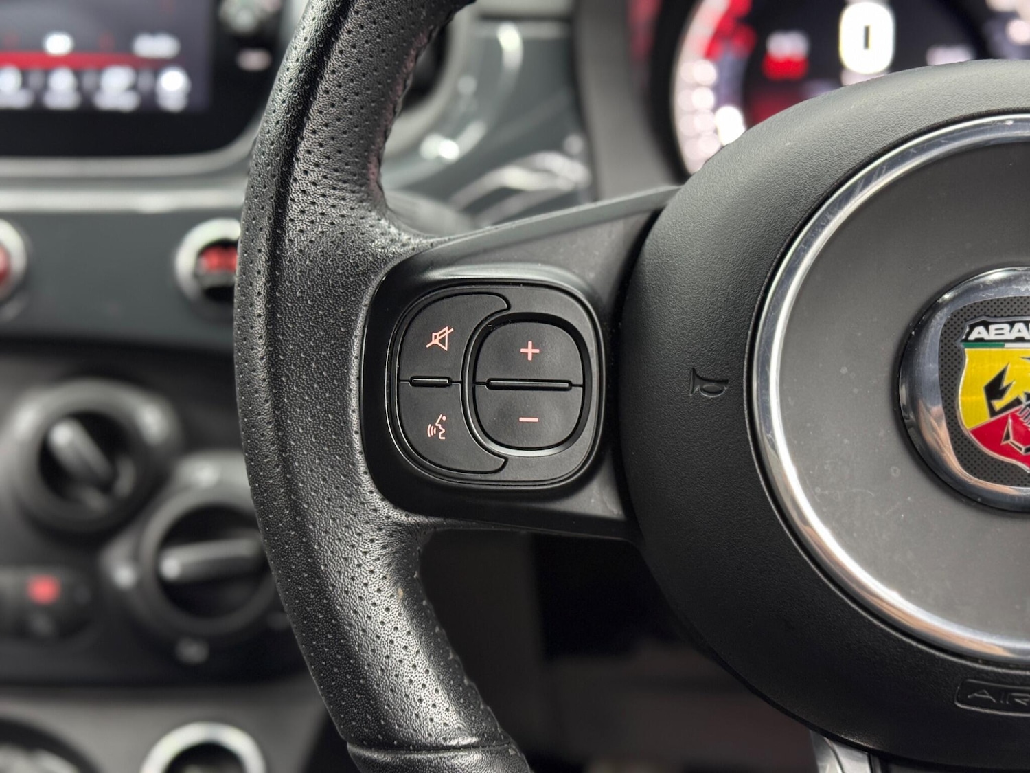 Used Abarth 595 2021 for sale - 77050031: Photo 19