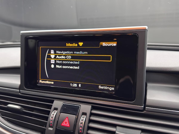 Used Audi A6 Saloon 2015 for sale - 76166731: Photo 31