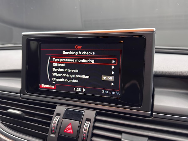 Used Audi A6 Saloon 2015 for sale - 76166731: Photo 33