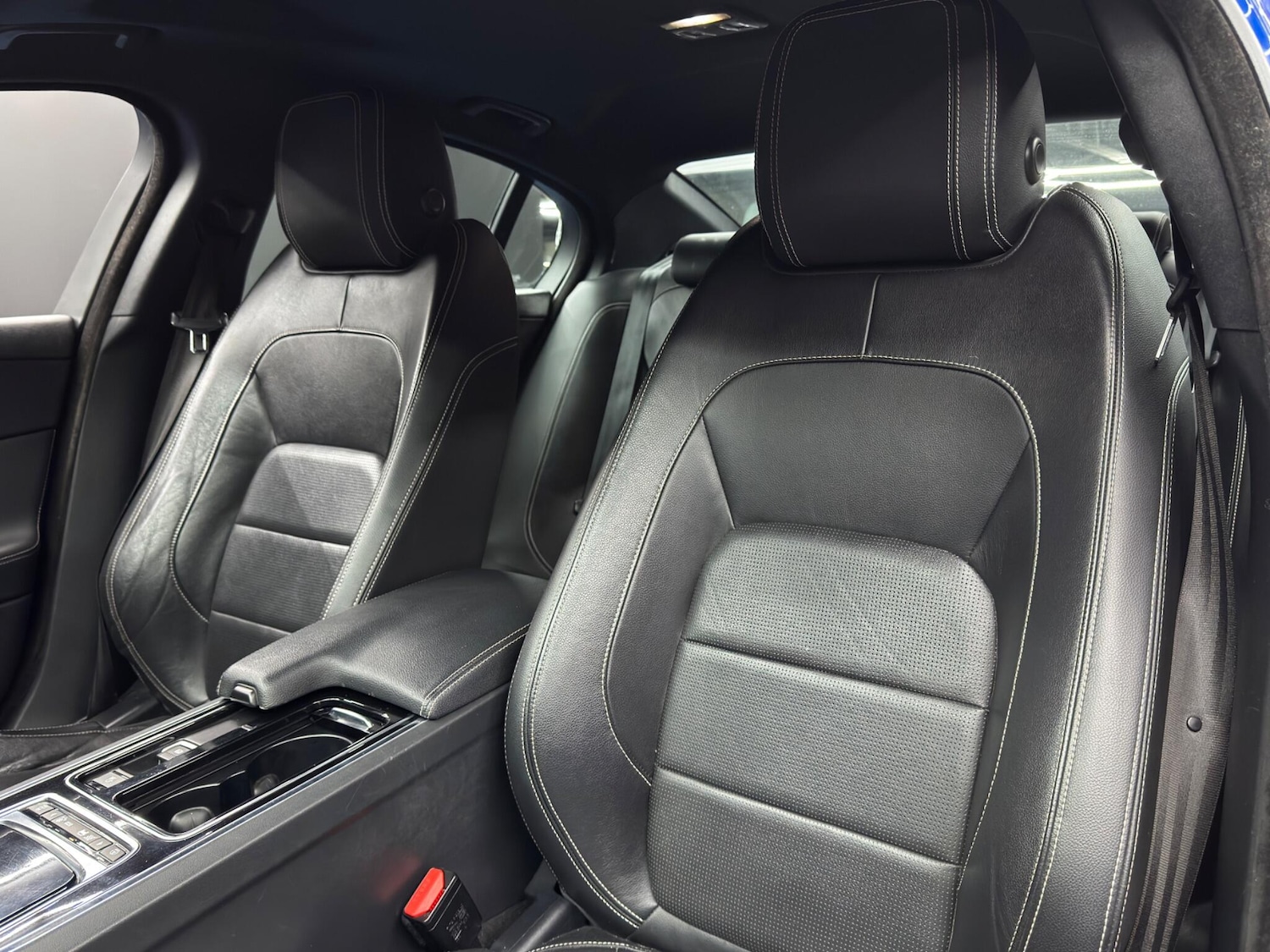 Used Jaguar XE 2018 for sale - 77315006: Photo 14