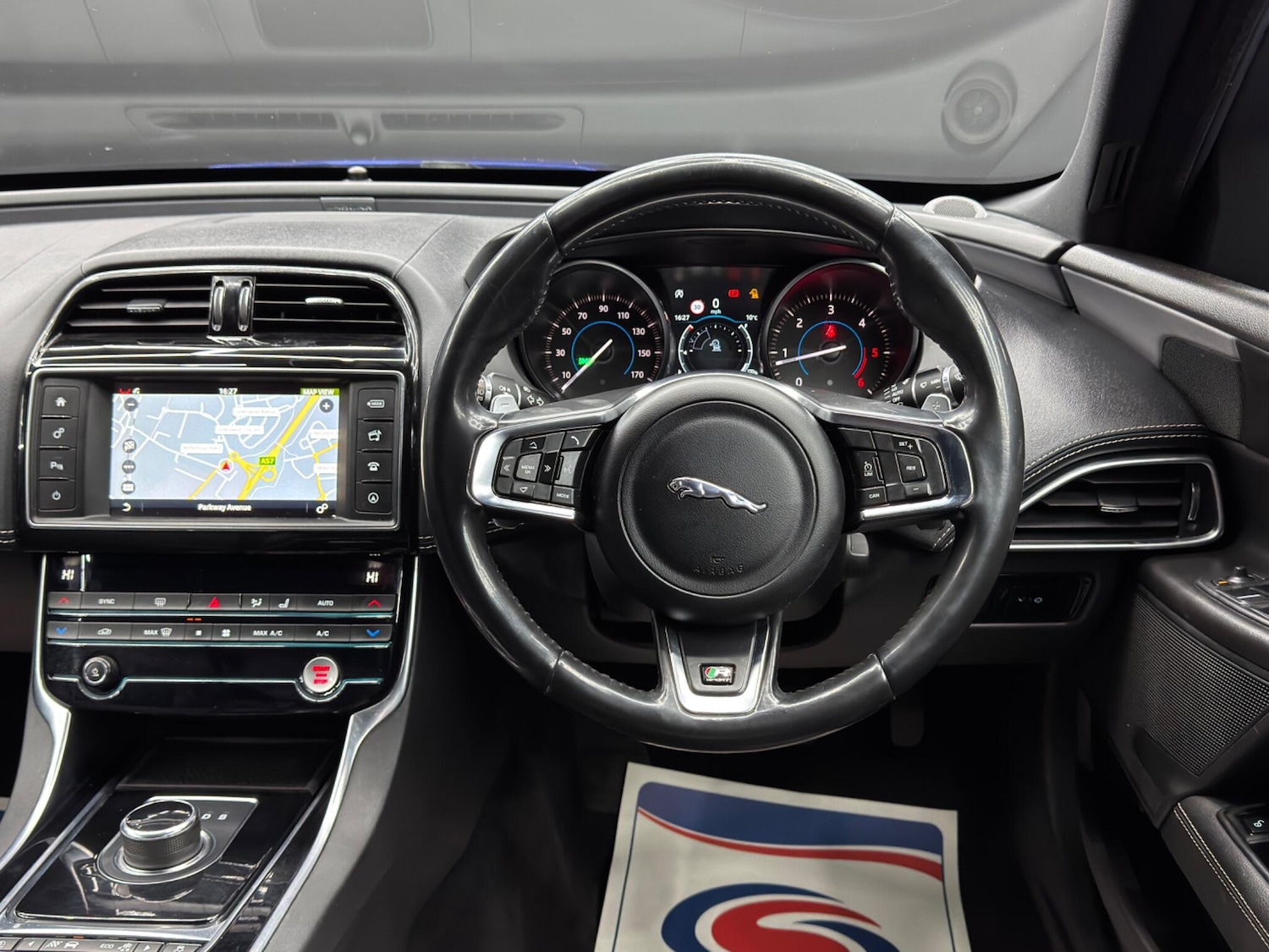 Used Jaguar XE 2018 for sale - 77315006: Photo 18