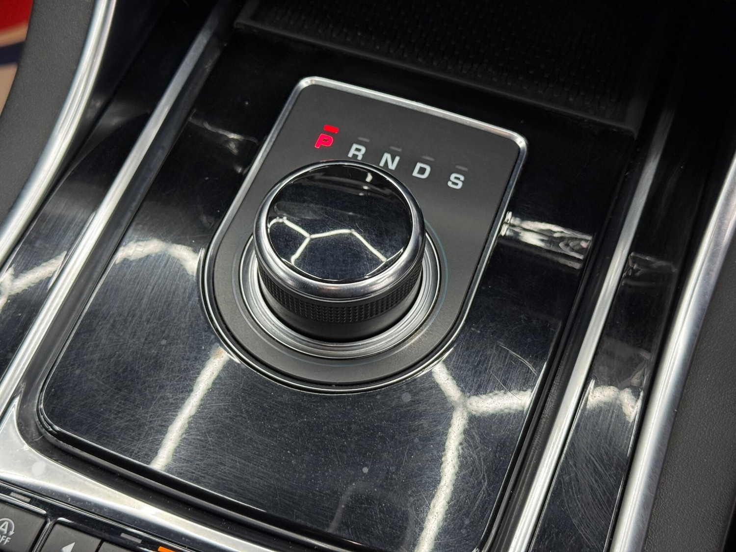 Used Jaguar XE 2018 for sale - 77315006: Photo 27