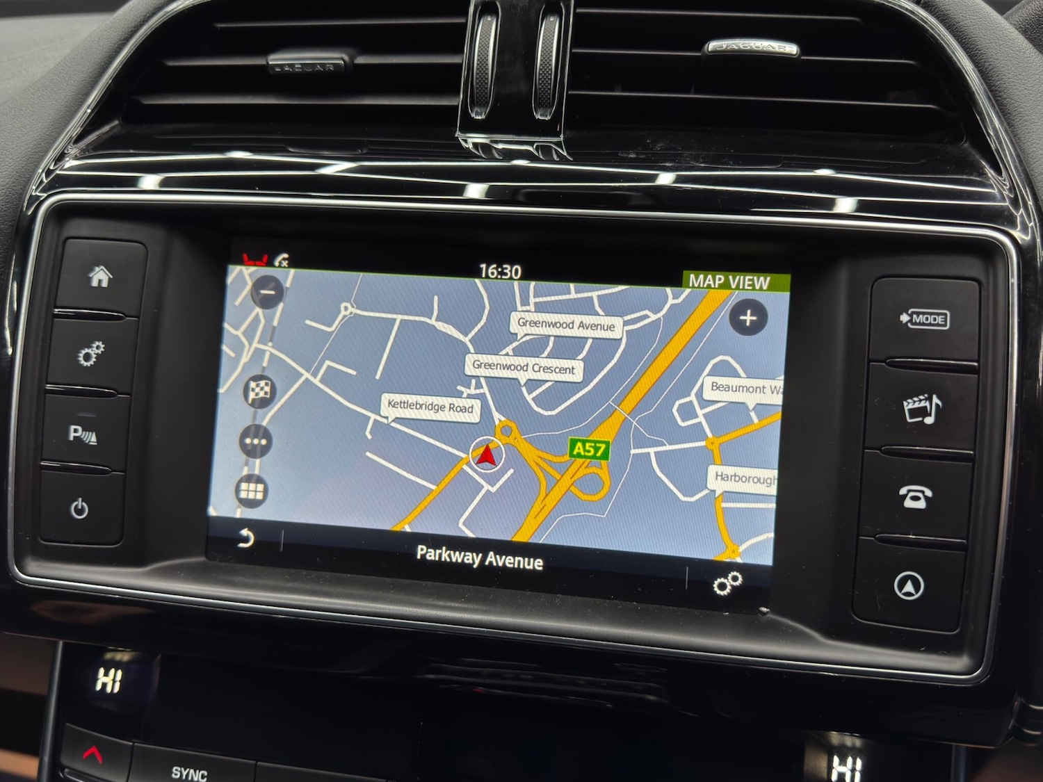 Used Jaguar XE 2018 for sale - 77315006: Photo 29