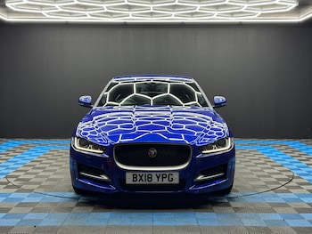 Used Jaguar XE 2018 for sale - 77315006: Photo