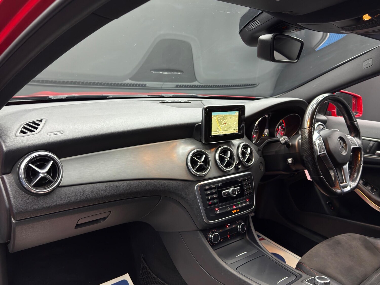 Used Mercedes-Benz GLA for sale - 77497037: Photo 11