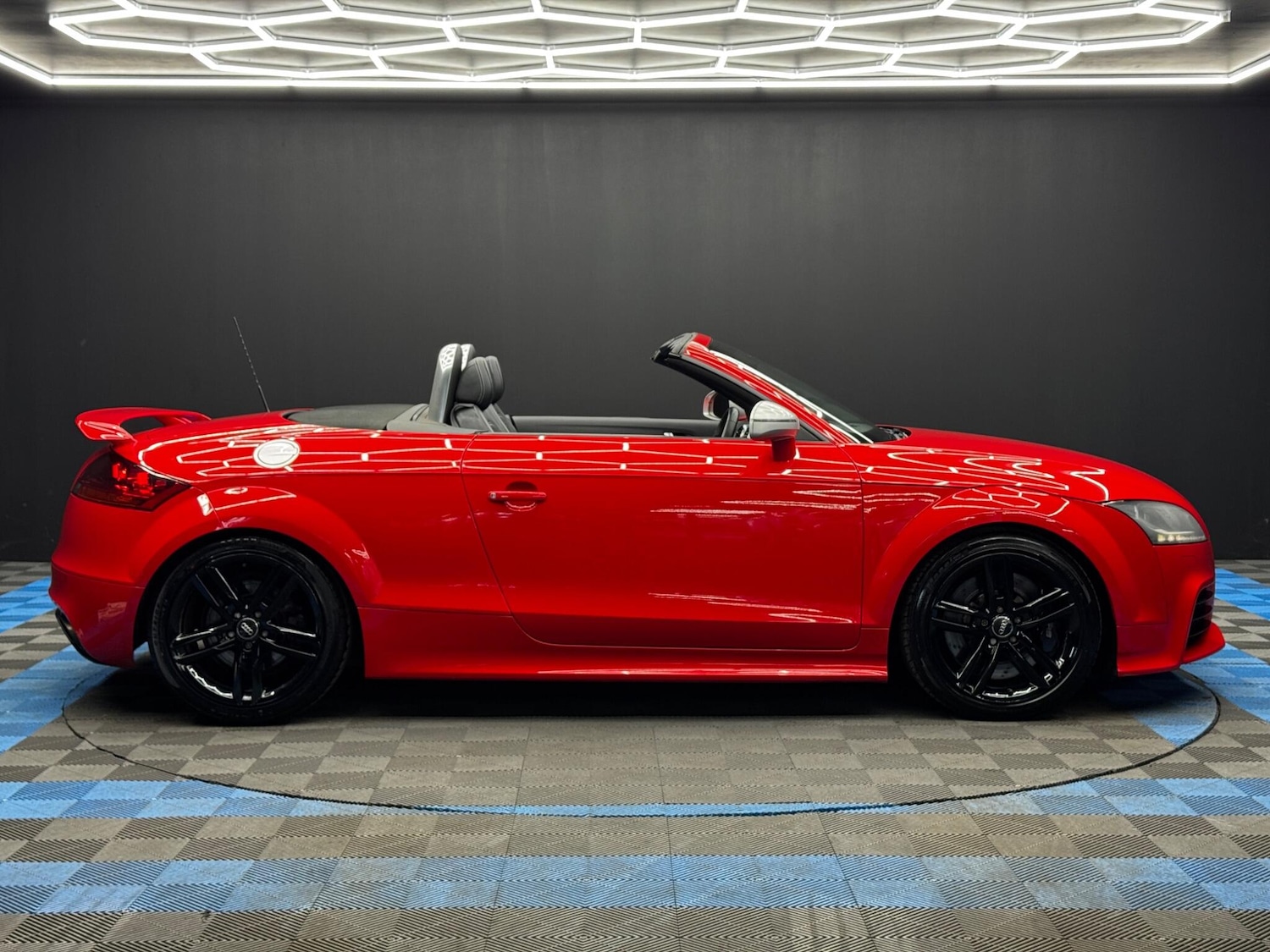 Used Audi TT RS for sale - 77768739: Photo 4