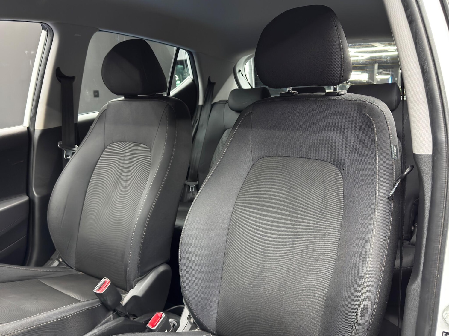 Used Hyundai i10 2017 for sale - 77143843: Photo 13