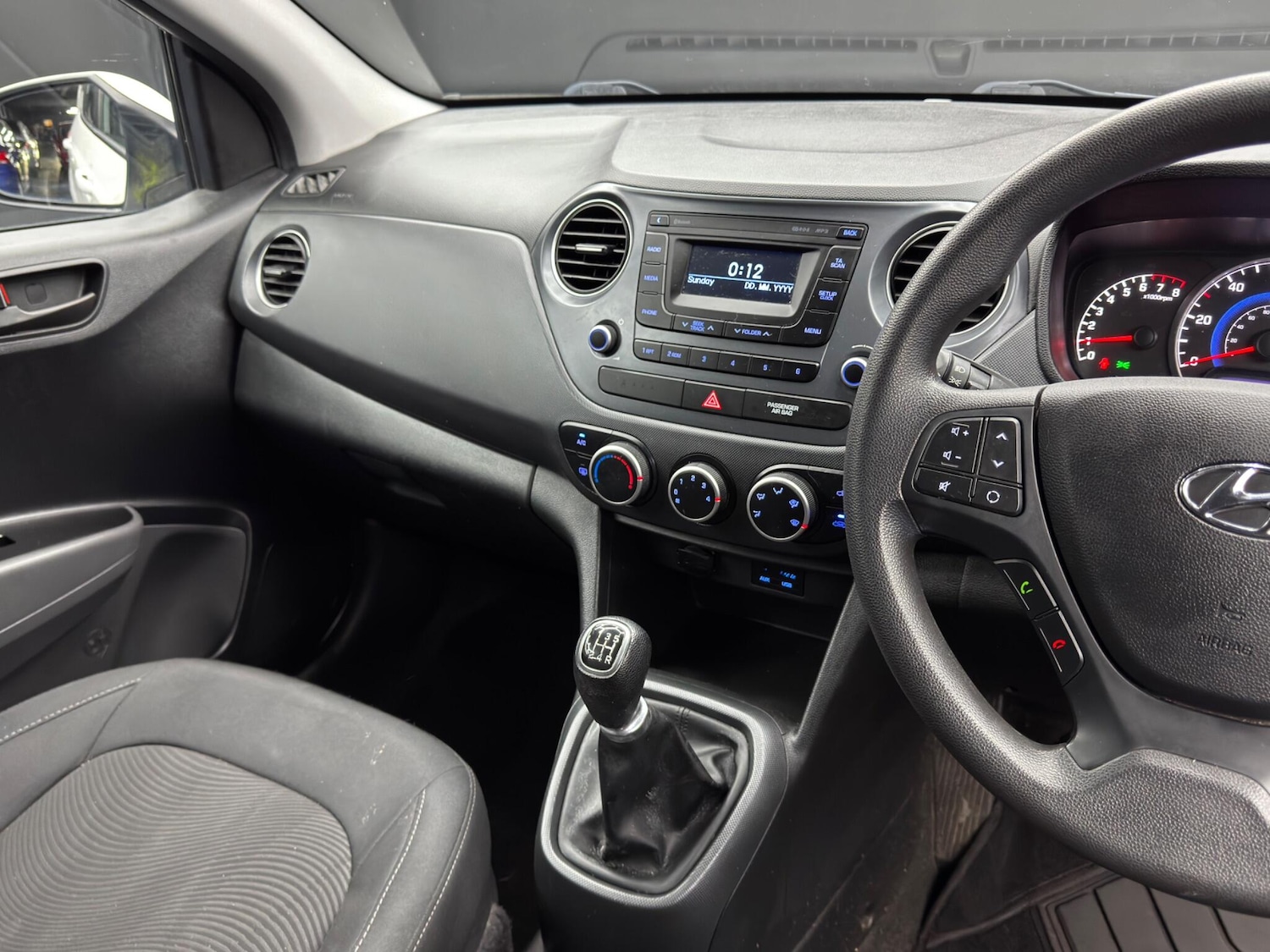 Used Hyundai i10 2017 for sale - 77143843: Photo 22