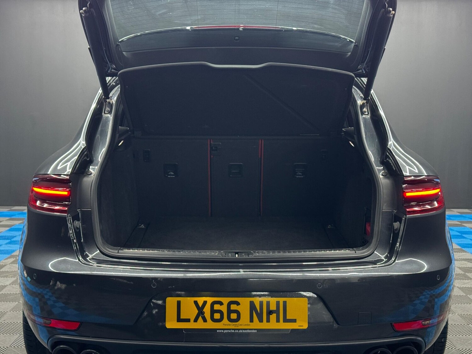 Used Porsche Macan 2016 for sale - 78006940: Photo 40