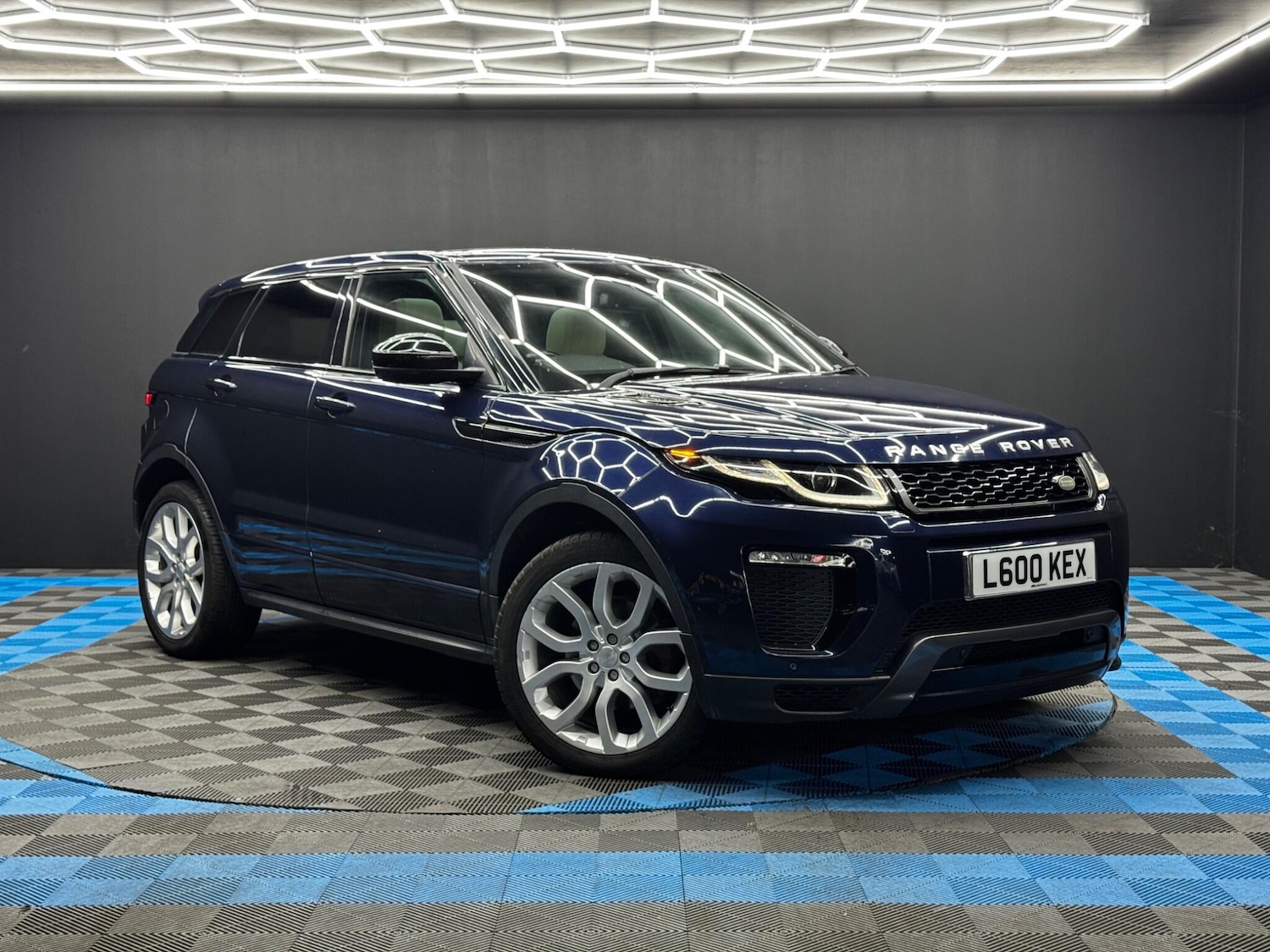 Used Land Rover Range Rover Evoque 2016 for sale - 76592502: Photo 1