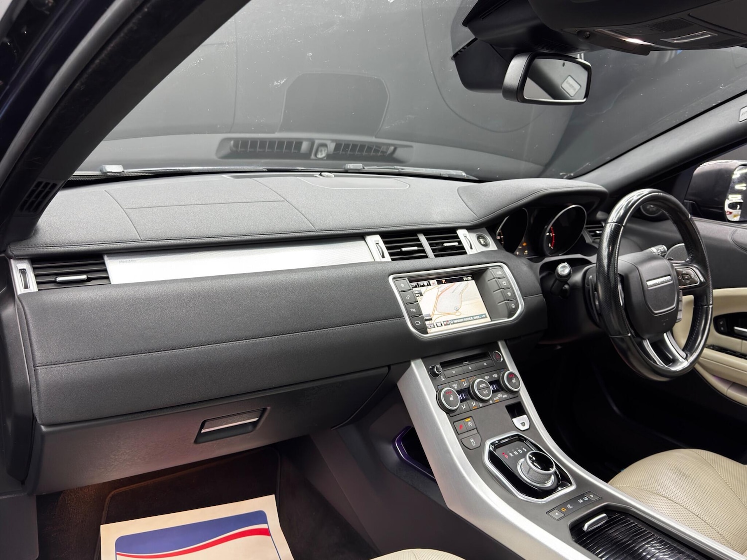 Used Land Rover Range Rover Evoque 2016 for sale - 76592502: Photo 11