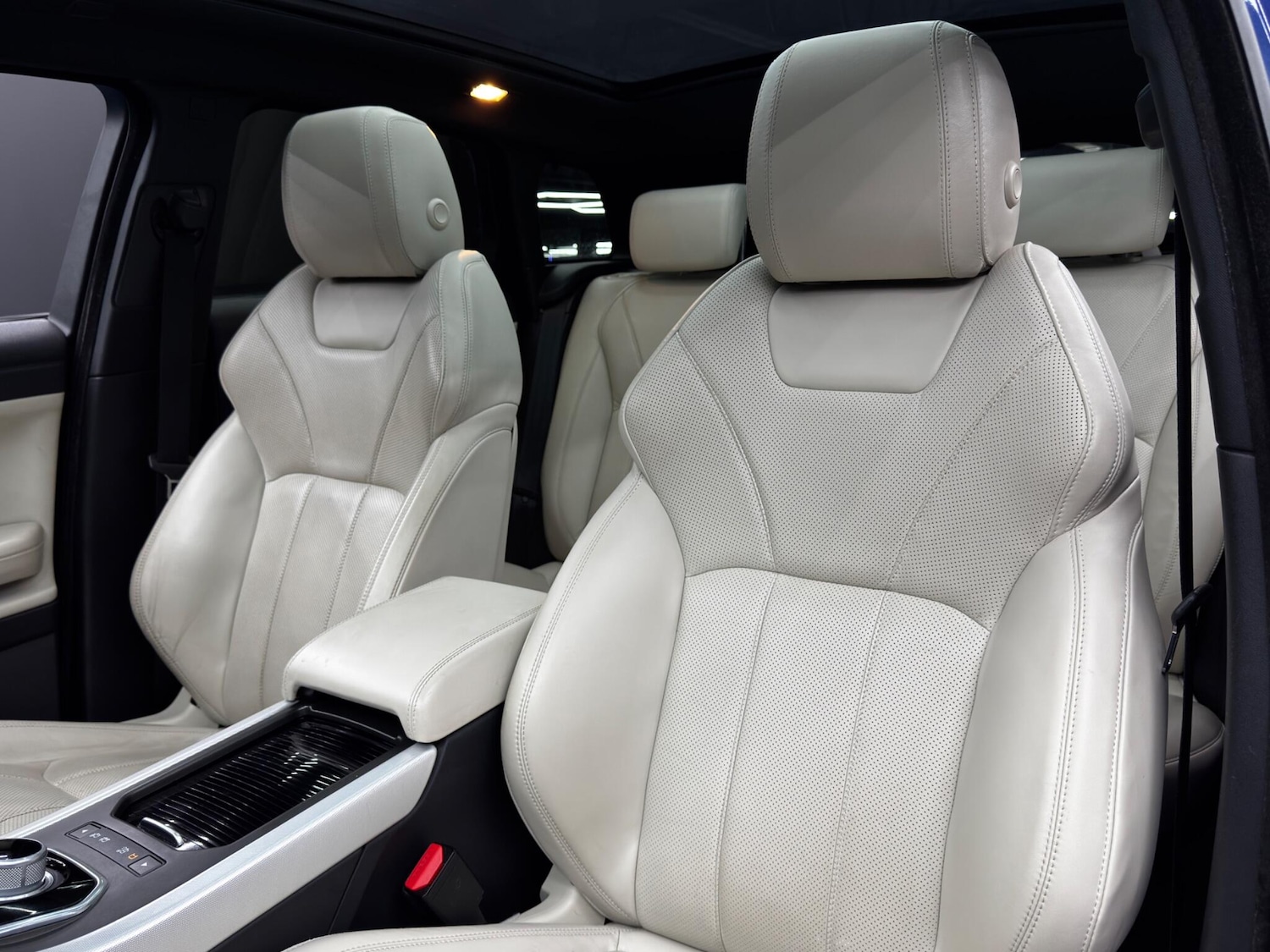 Used Land Rover Range Rover Evoque 2016 for sale - 76592502: Photo 14